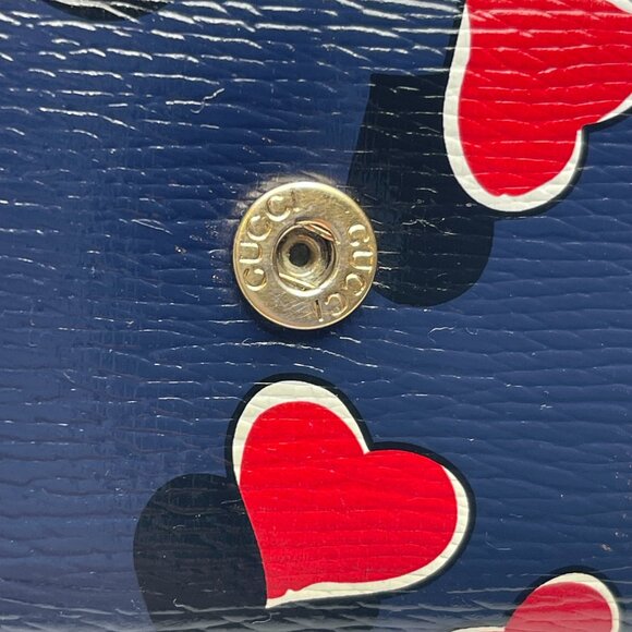GUCCI Navy Heart Leather 6 Key Holder/Case - Preowned - Picture 3 of 12